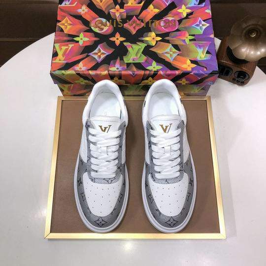 Picture of Louis Vuitton Shoes _SKULVsz38-45hnh030815037